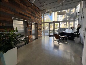 444 NE 30th St in Miami, FL - Building Photo - Building Photo