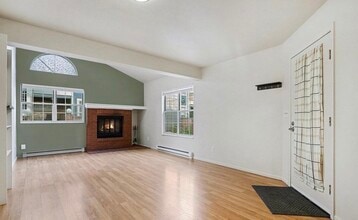 3565 Windmill Dr in Fort Collins, CO - Building Photo - Building Photo