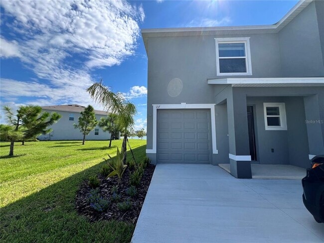 137 Mangrove Shade Cir in Apollo Beach, FL - Building Photo - Building Photo