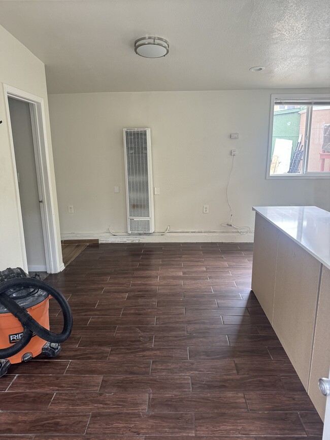 2418 Market St, Unit 2418 Market #C