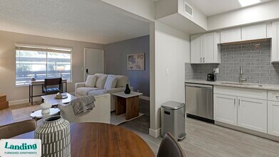 2301 S Valley View Blvd in Las Vegas, NV - Building Photo - Building Photo