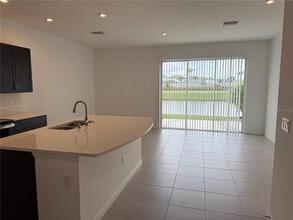 2297 Alee Ln in Wesley Chapel, FL - Building Photo - Building Photo