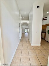 527 NE 24th Pl in Cape Coral, FL - Building Photo - Building Photo