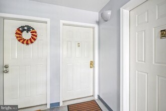 8601 Falls Run Rd in Ellicott City, MD - Building Photo - Building Photo