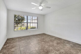4679 Ossabaw Way in Naples, FL - Building Photo - Building Photo