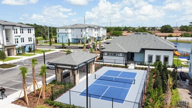 Pinnacle at Wesleyan in Kissimmee, FL - Foto de edificio - Building Photo