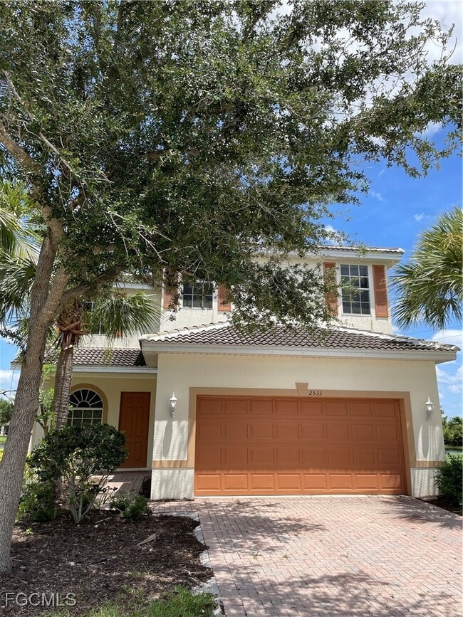 property at 2533 Deerfield Lake Ct