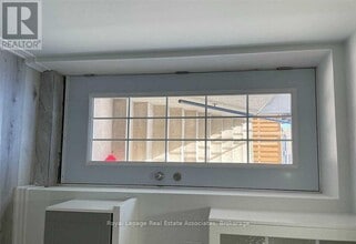 75 Morningside Dr in Halton Hills, ON - Building Photo - Building Photo