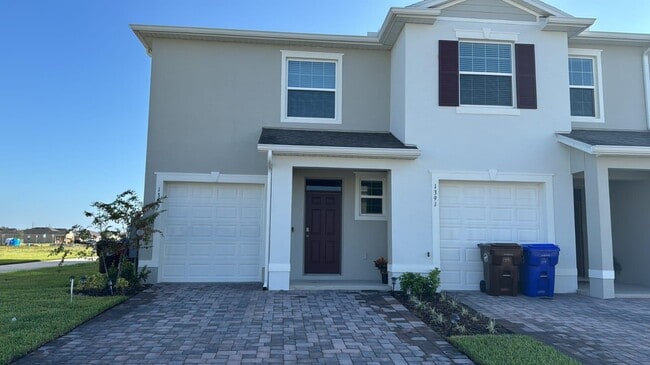 1389 Isleta Loop in Kissimmee, FL - Building Photo - Building Photo