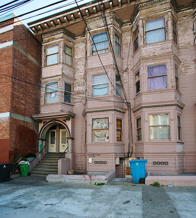 757 Treat Ave in San Francisco, CA - Building Photo