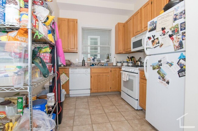 10 Gardner Ter in Boston, MA - Building Photo - Building Photo