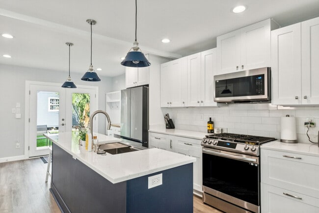 111 Hanover St in Charleston, SC - Building Photo - Building Photo