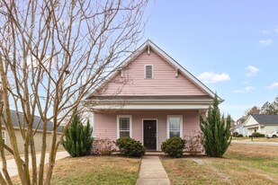 4204 Spring Oak Dr in Charlotte, NC - Building Photo