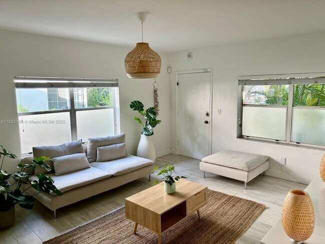 property at 653 Michigan Ave