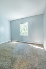 Silkwood Apartments in Orangeburg, SC - Foto de edificio - Building Photo