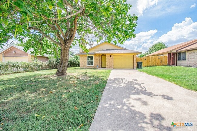 property at 2210 Carousel Dr