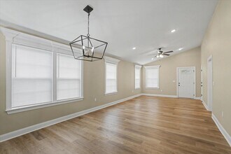 28 Sudai St in Crawfordville, FL - Building Photo - Building Photo