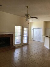 4558 Kings Grant Dr in Memphis, TN - Building Photo - Building Photo