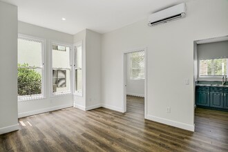 3718-3726 First Ave., Unit 3720 in San Diego, CA - Foto de edificio - Building Photo