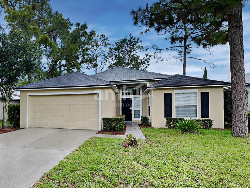 8220 Abbeyfield Dr in Jacksonville, FL - Building Photo