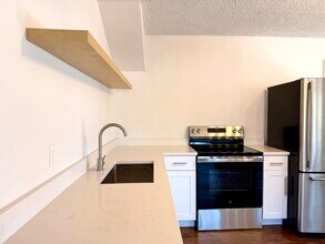 7220 1st Ave N in St. Petersburg, FL - Foto de edificio - Building Photo