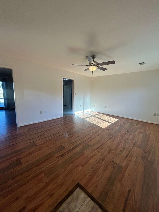 property at 859 Colley Block Rd