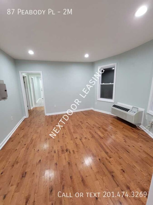 87 Peabody Pl in Newark, NJ - Building Photo - Building Photo