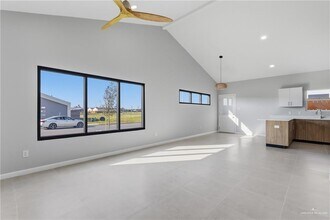 14 Mockingbird Rd in Weslaco, TX - Building Photo - Building Photo