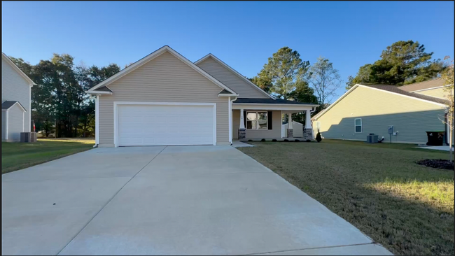 property at 32 Oakfield Trce Dr