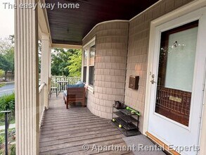 76 Powder House Blvd in Somerville, MA - Building Photo - Building Photo