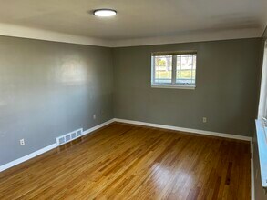 1643 Fairview Ave in Royal Oak, MI - Building Photo - Building Photo