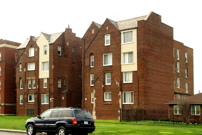 3342 W Chicago in Detroit, MI - Building Photo - Building Photo