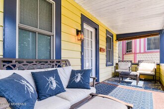 13 Pilgrim Pathway in Ocean Grove, NJ - Building Photo - Building Photo