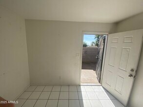 1321 W Vogel Ave in Phoenix, AZ - Building Photo - Building Photo