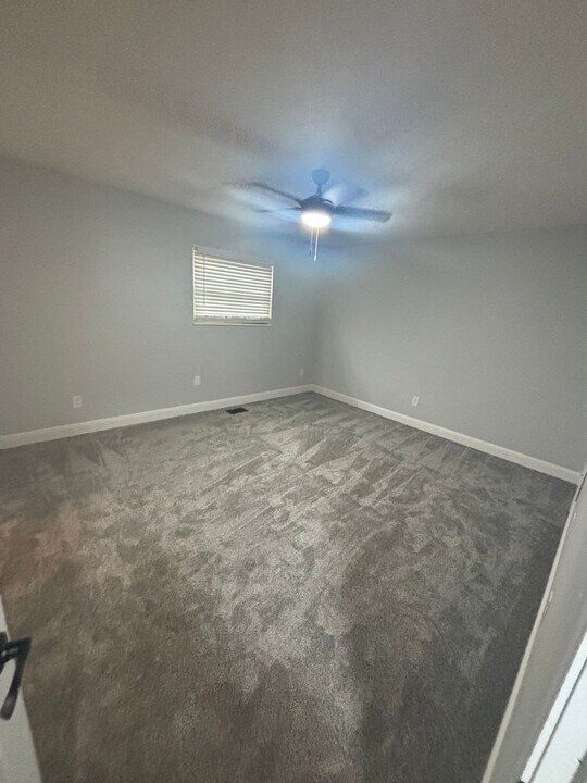 3208 Summerhill Ln in Columbus, OH - Building Photo