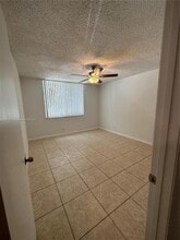 4055 W McNab Rd, Unit H201 in Pompano Beach, FL - Foto de edificio - Building Photo