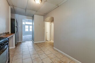 2013 Gregory St in Pittsburgh, PA - Building Photo - Building Photo