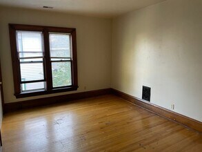 637 Franklin St in Oshkosh, WI - Building Photo - Building Photo