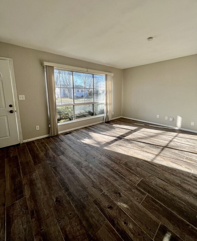 1426 Dillon Dr in Normal, IL - Building Photo - Building Photo