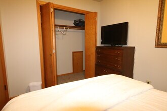 1223 S Main St in Aberdeen, SD - Building Photo - Building Photo