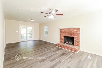 1811 Southridge Dr in Belmont, NC - Building Photo - Building Photo