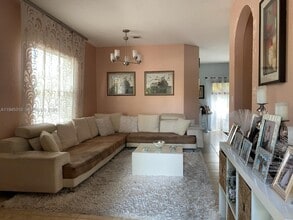 9260 SW 220th St in Cutler Bay, FL - Building Photo - Building Photo