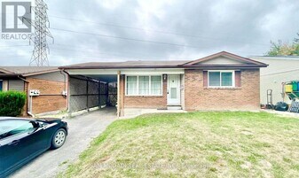 257 Thorncrest Dr in Waterloo, ON - Building Photo
