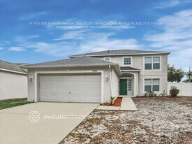 12944 Bridleford Dr in Gibsonton, FL - Building Photo
