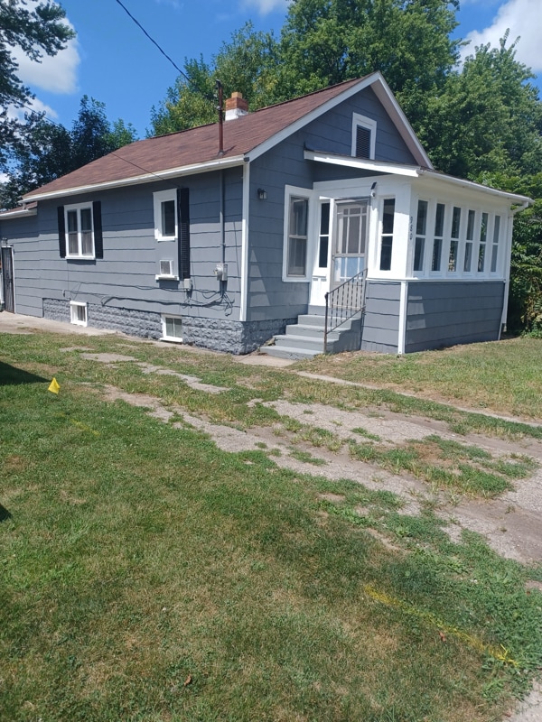 property at 980 Barney Ave