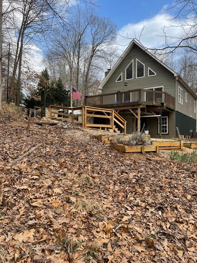 property at 145 Rustic Way Ln