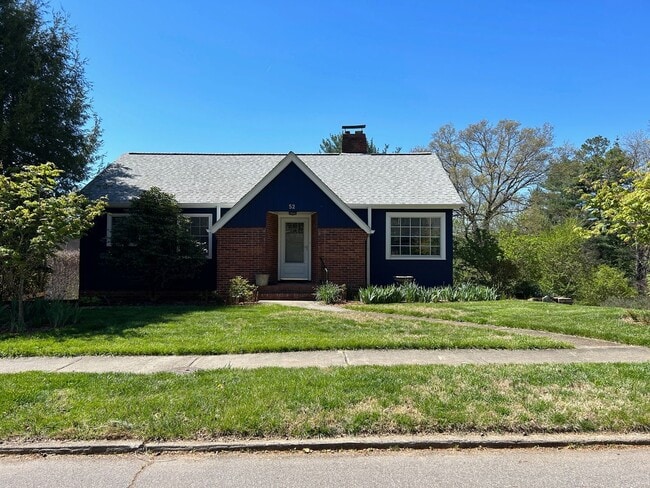 property at 52 Chester Pl