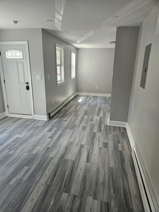 708 Noyes St-Unit -1 in Utica, NY - Building Photo