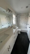 234-236 Gainsborg Ave E in Harrison, NY - Building Photo - Building Photo