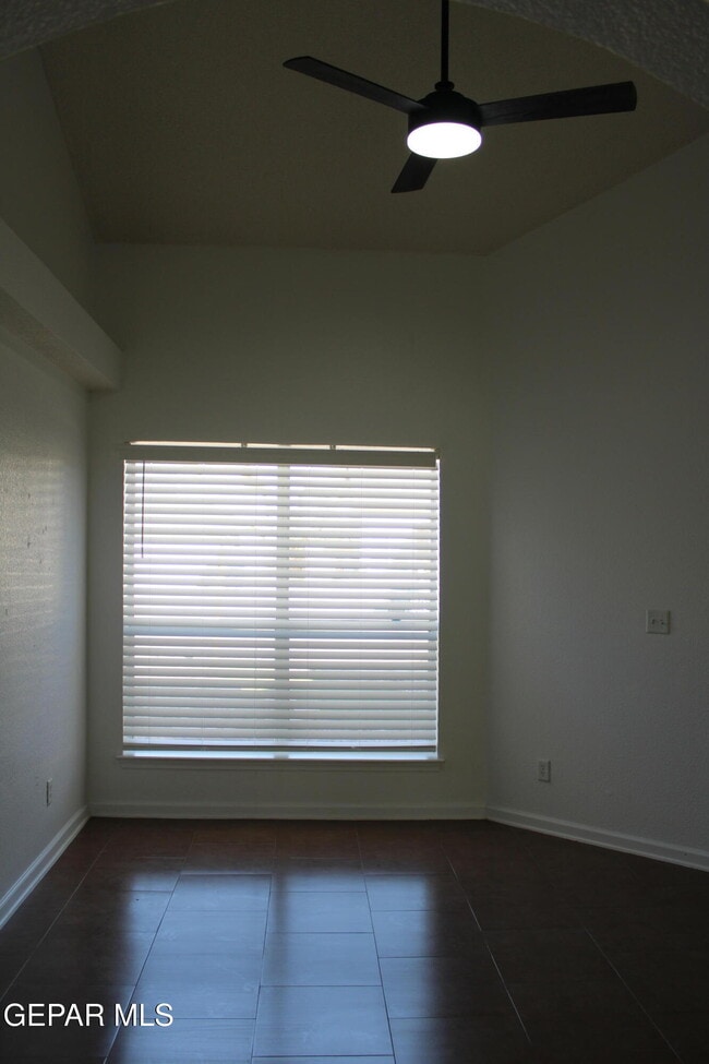 12516 Twin Leaf Dr in El Paso, TX - Building Photo - Building Photo
